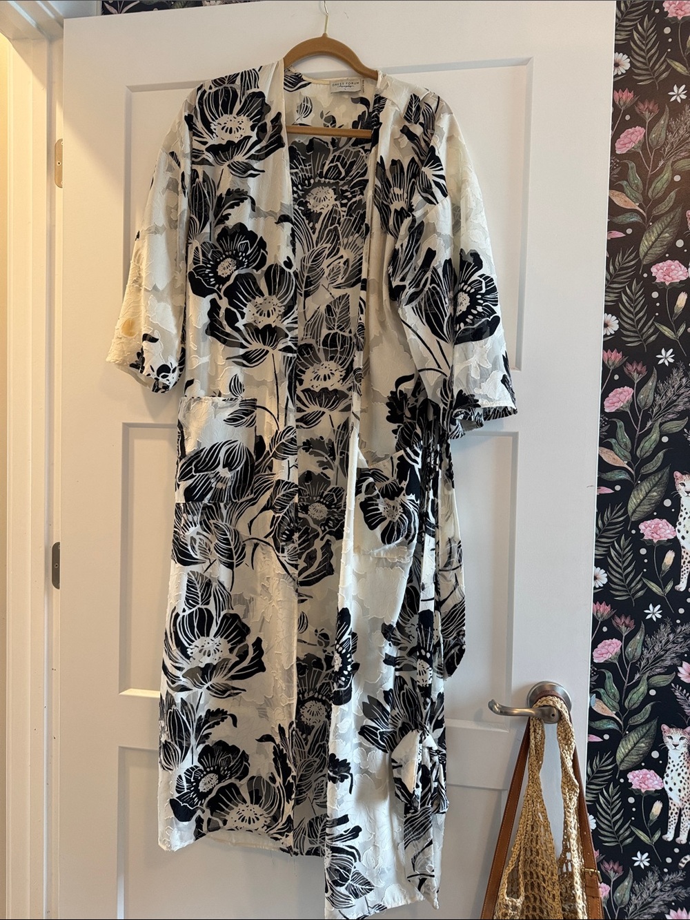 Dress Forum Black and White Floral Kimono Coat